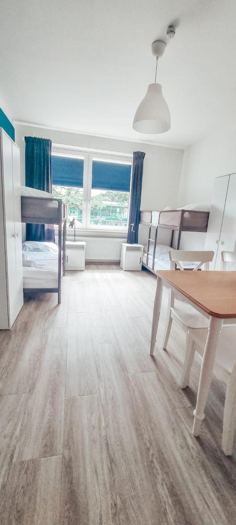 Sechsbettzimmer "Blau" In Zentraler Lage BRE Exteriör bild